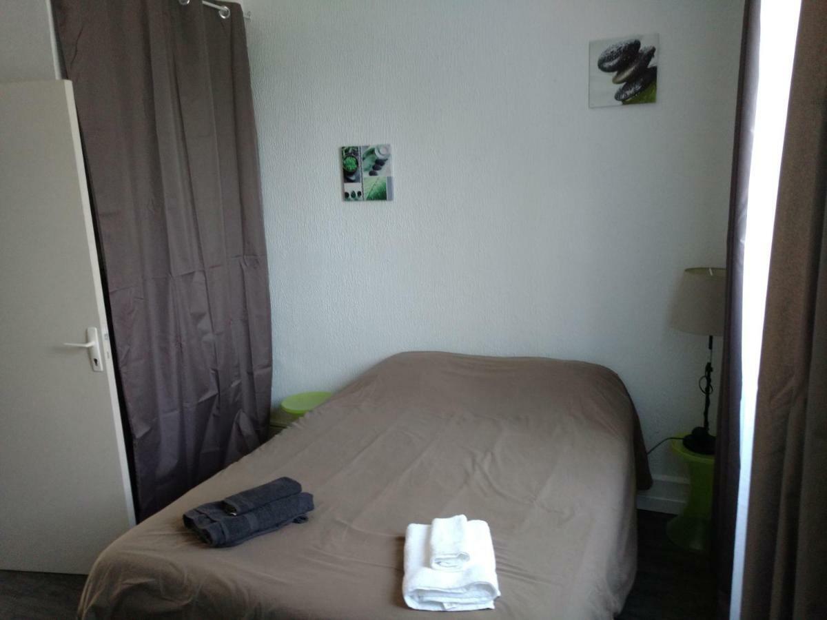 1er étage Appartement 2ch avec parking à Lurs Exterior foto